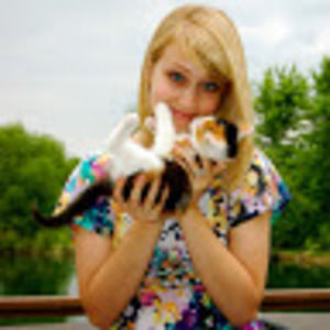 Meet your Posher, Brooke